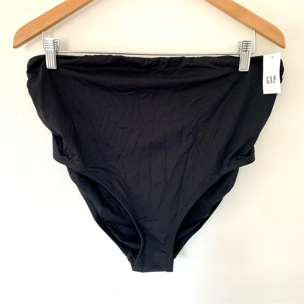 NEW Gap maternity black gathered swim bottom